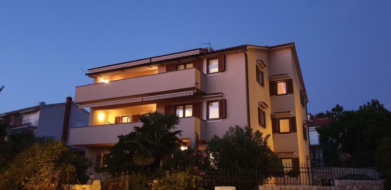 Villa Ada Malinska Exterior foto